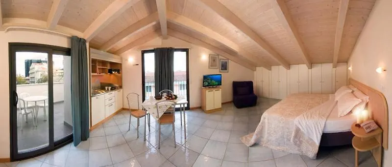 Residence Ascot 카톨리카 3*,  이탈리아