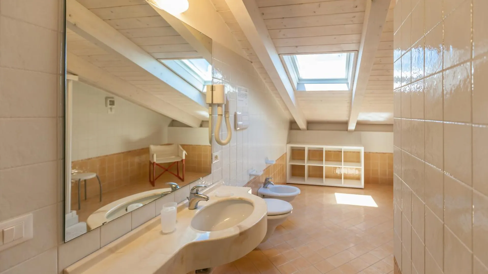 Residence Ascot 카톨리카 아파트호텔