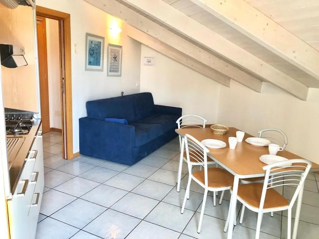 Residence Ascot カットーリカ 3*,  イタリア