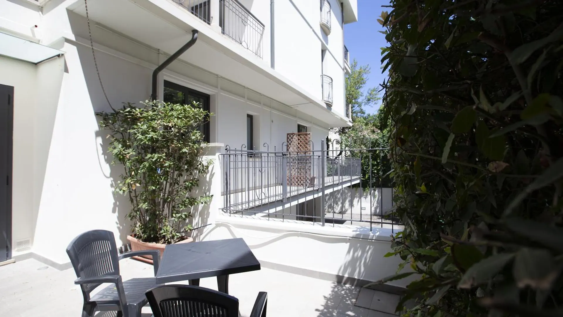 Residence Ascot 카톨리카 아파트호텔